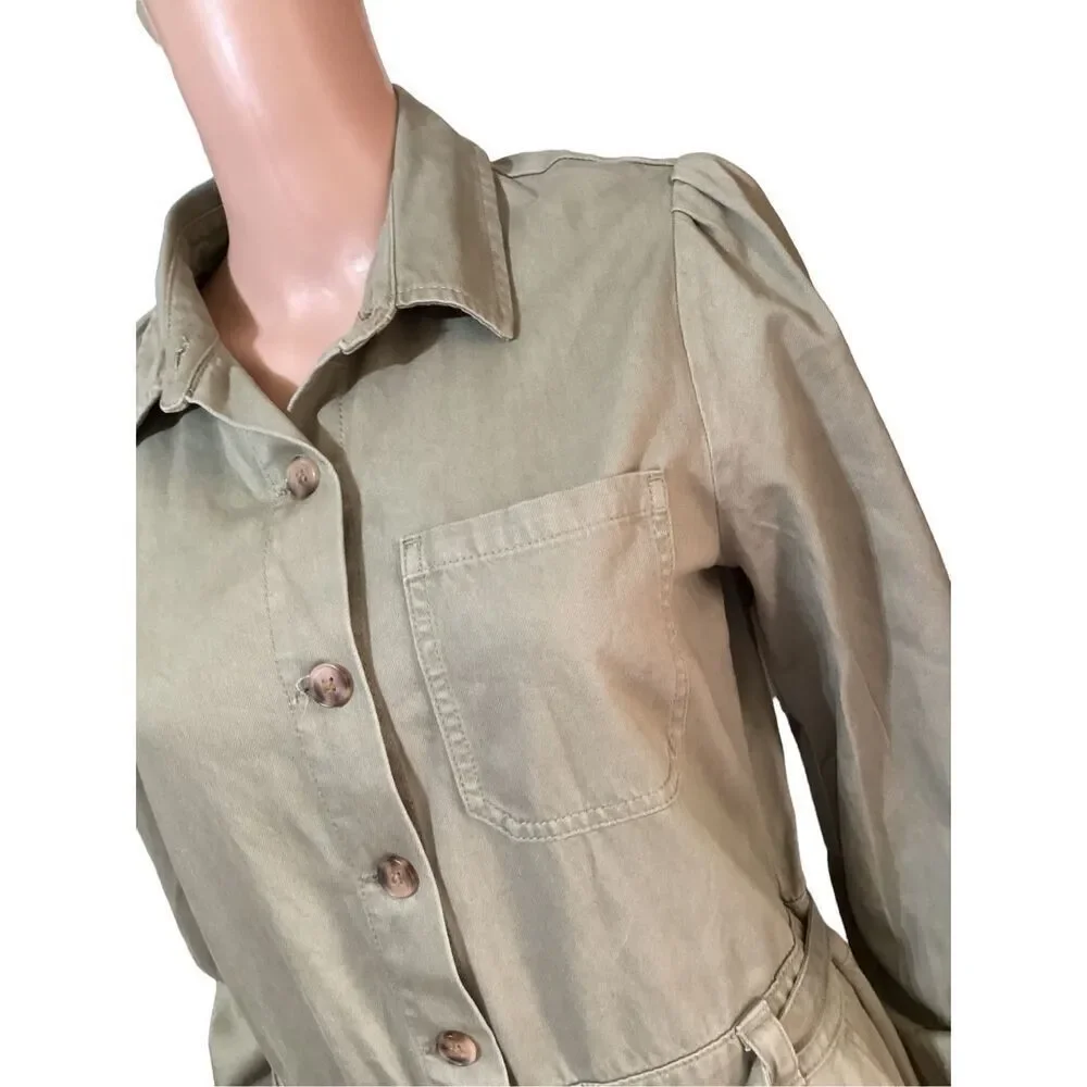 Hollister new utility